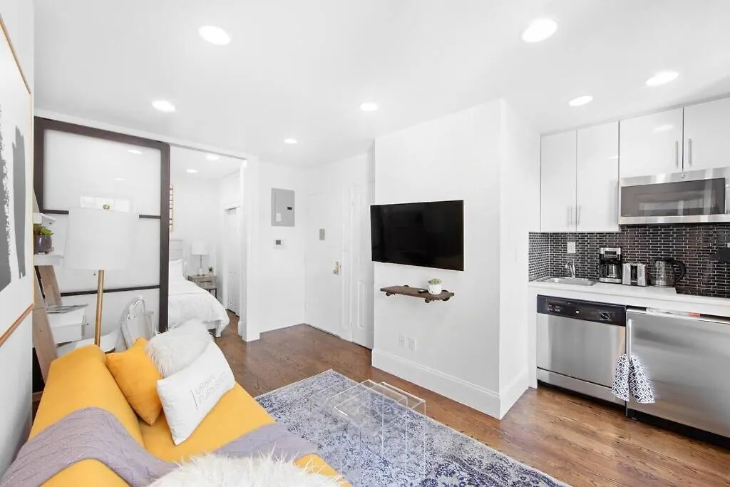 Διαμέρισμα 69-4B Celebrate New Year In Style Modern 1Br In Prime Lower East Side Νέα Υόρκη